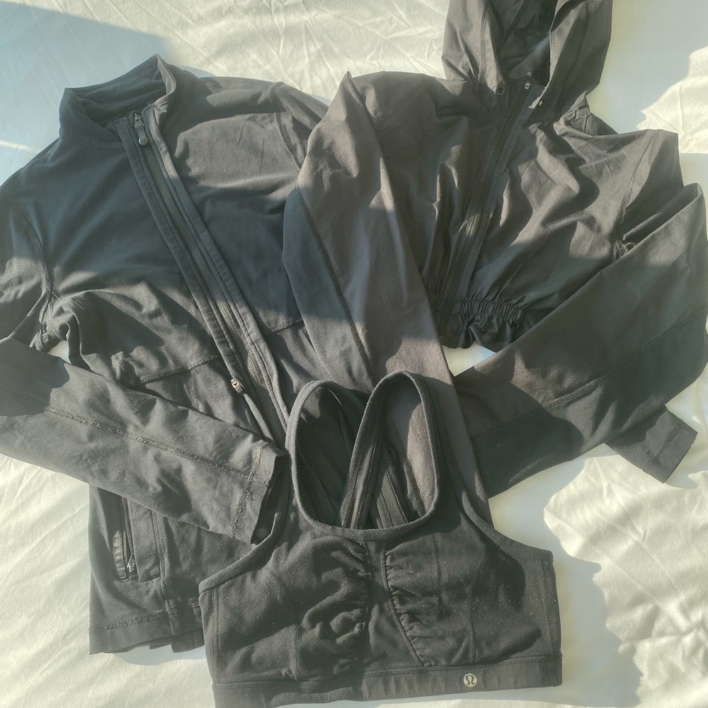 Lululemon two in one jacket and a bra